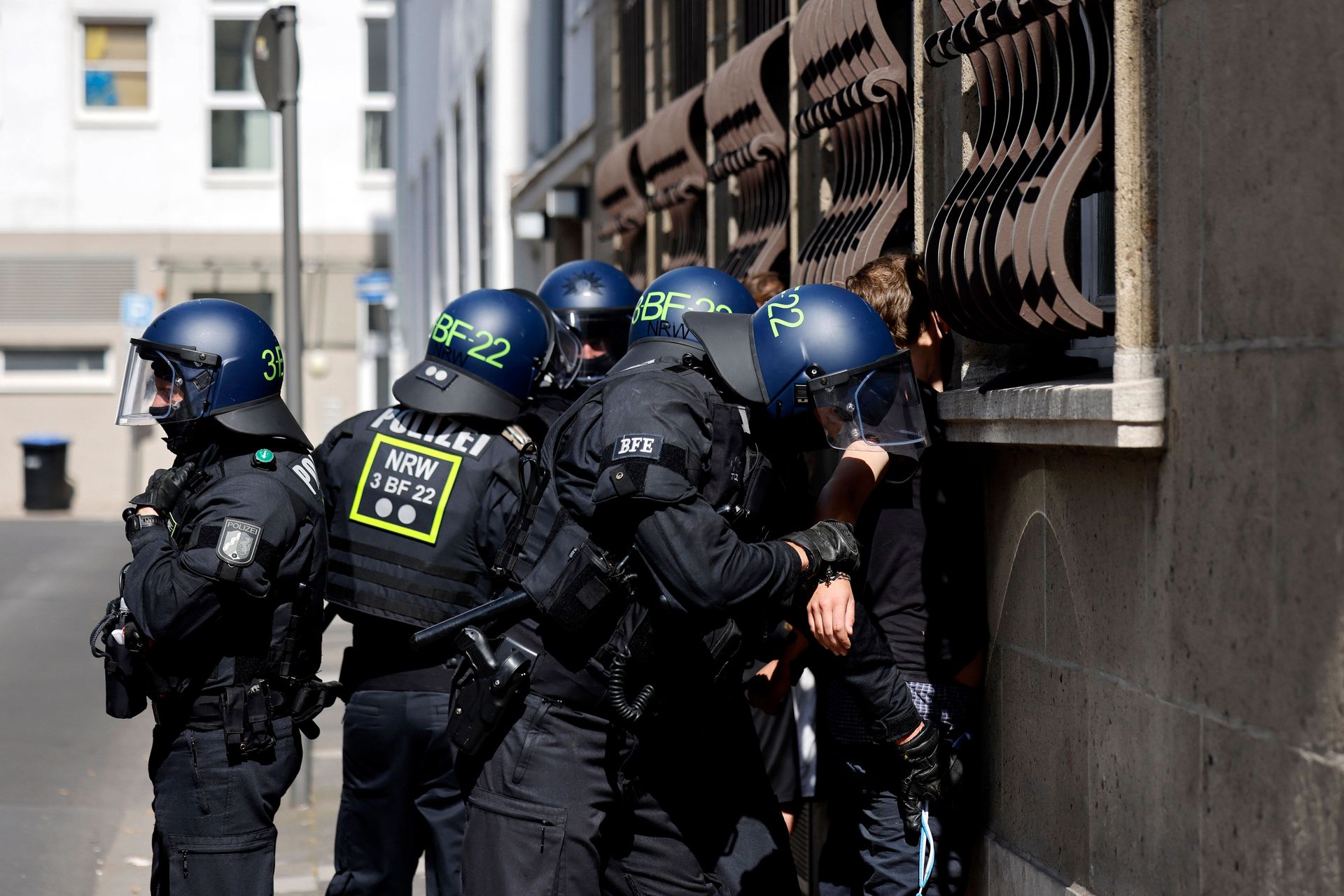 В Финляндии случайно разоблачили канал сбыта наркотиков через уснувшего в такси пассажира