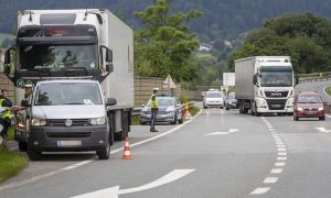 Литва готова полностью отказаться от перевозок грузов из россии и беларуси, но есть условие