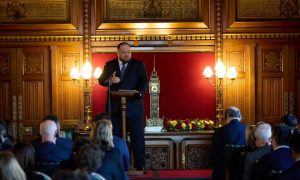 Стефанчук призвал Британию первой передать Украине самолеты и дальнобойные ракеты