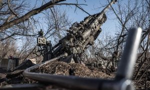 Очолюваний Лондоном фонд гальмує з постачанням зброї Україні