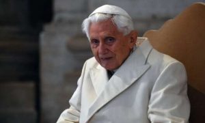 Польща викликала посла США через контроверсійний фільм про колишнього Папу Римського