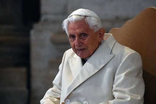 Польща викликала посла США через контроверсійний фільм про колишнього Папу Римського