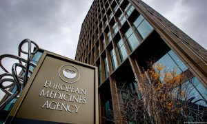 Медичний регулятор ЄС в Амстердамі виступає проти сусідства з «еротичним центром»