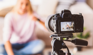 Франция планирует регулировать деятельность инфлюэнсеров