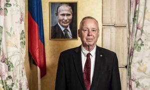 В Нидерландах местные жители добились выселения почетного консула рф