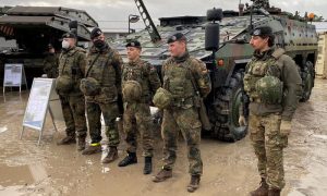 НАТО прискорить розгортання військ на східному кордоні - ЗМІ