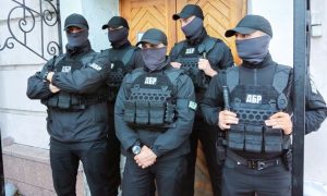 Перевозят «уклонистов»: автоперевозчиков начали отключать от системы «Путь»