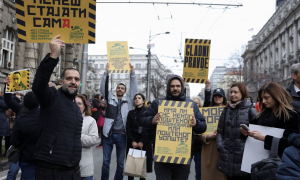 У Белграді – протести через звільнення прокурорів у резонансній корупційній справі