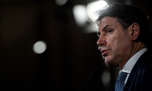 В Італії розслідують дії колишнього прем'єра під час спалаху COVID-19 в Ломбардії