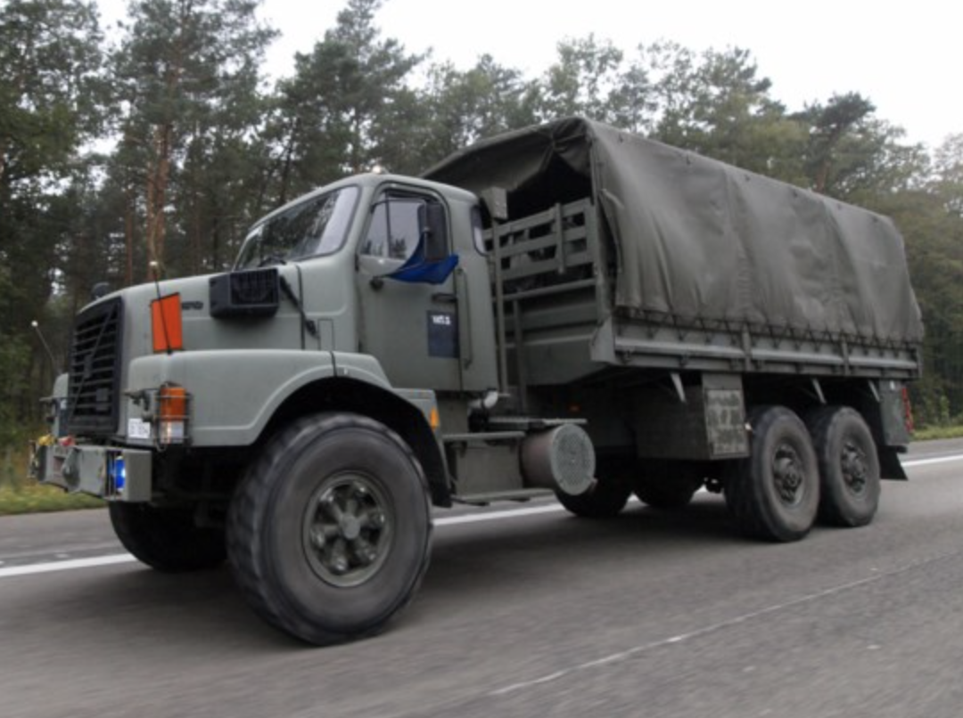 Бельгія передасть Україні 240 військових вантажівок