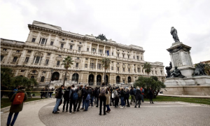 Італійські мовознавці виступили проти гендерно-нейтральних закінчень слів