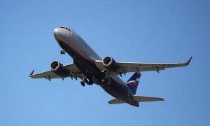 Российский самолет, летевший в москву, подал сигнал тревоги обиду после взлета