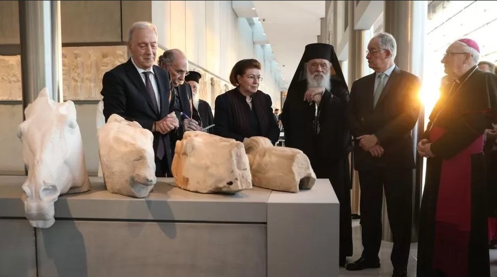 Состоялся жест доброй воли Ватикана – Греция получила артефакты Парфенона
