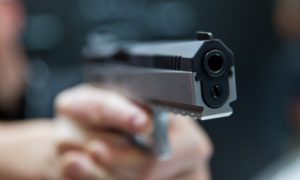 У підмосков'ї чоловік вчинив стрілянину із балкона