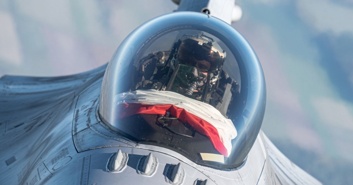 Польша закупает десятки мобильных радиолокационных станций для защиты от россии