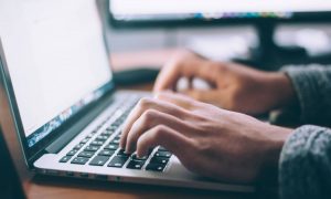 В Польше вступили в силу изменения в законодательство, регулирующие дистанционную работу