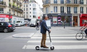 У Парижі мають намір заборонити електросамокати