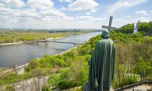 росія переписала історію Київської Русі, викинувши з неї Київ