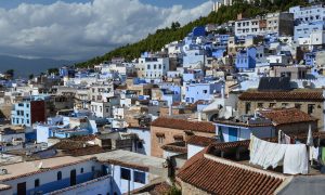 Туристи у Марокко платили за напої фальшивими грошима: як їх покарали