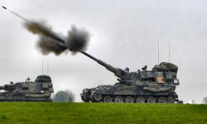 Видео: вторая группа артиллеристов ВСУ освоила САУ AS90 на полигоне в Британии 