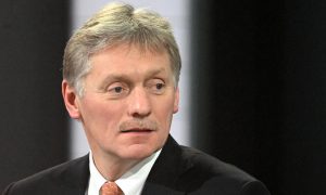 кремль отбирает паспорта у высокопоставленных чиновников, чтобы остановить дезертирство