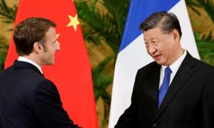 Макрон будет просить Си не сближаться с путиным. В США считают, что не выйдет — Politico