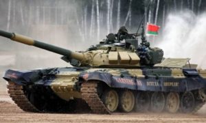 беларусь перебросила не менее 10 танков к границе с Литвой, - Гаюн