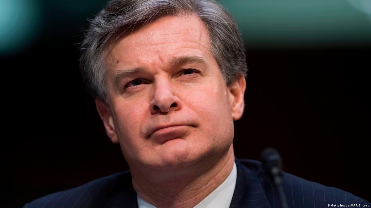 В российской разведке много недовольных войной, - директор ФБР