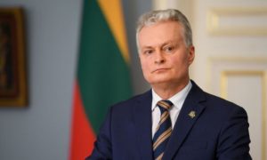 Президент Литви ветував закон про санкції для росіян та білорусів