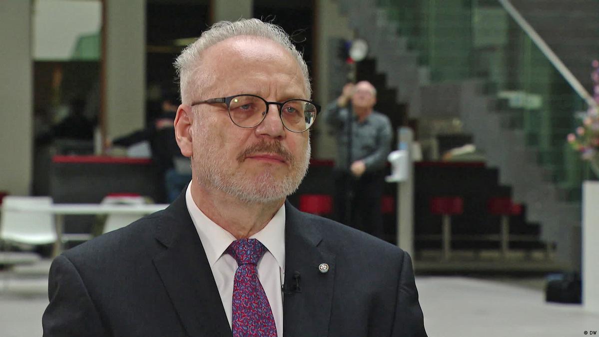 Президент Латвии: НАТО считает, что ядерные угрозы путина не влияют на войну, нужна победа