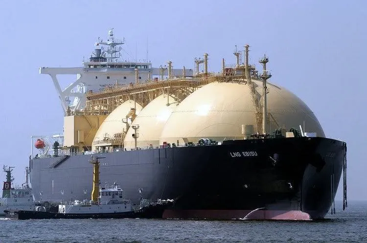 Politico: Трамп вимагає від ЄС закупити енергоносії на $350 мільярдів, щоб скоротити мита