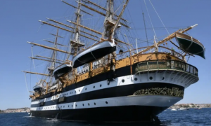 Италия отправит в двухлетнее плавание военный корабль для продвижения национального производителя