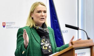 В Чехии ответили, может ли страна и дальше поставлять Украине военную помощь 