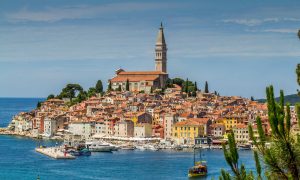 Хорватские чиновники обменивались данными мигрантов, которых потом высылали из страны - СМИ