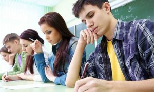 Болгария вводит военную подготовку для старшеклассников