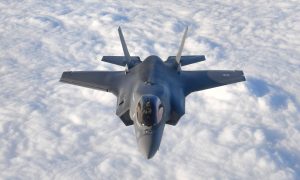 Видео: США перебросили свои истребители F-35 на Ближний Восток из-за действий рф