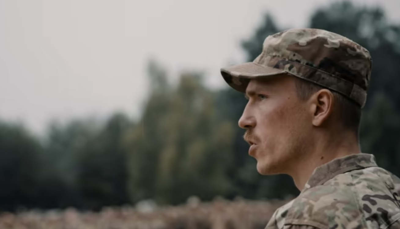 Командир Азову вказав на гостру проблему з командуванням у війську