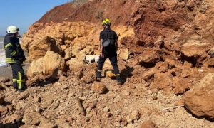 В Одессе произошел оползень: погиб ребенок