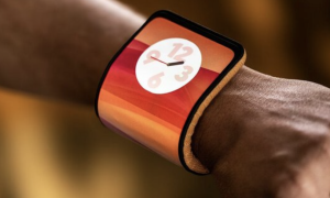 Motorola показала гнучкий смартфон. Його можна обернути навколо зап'ястя