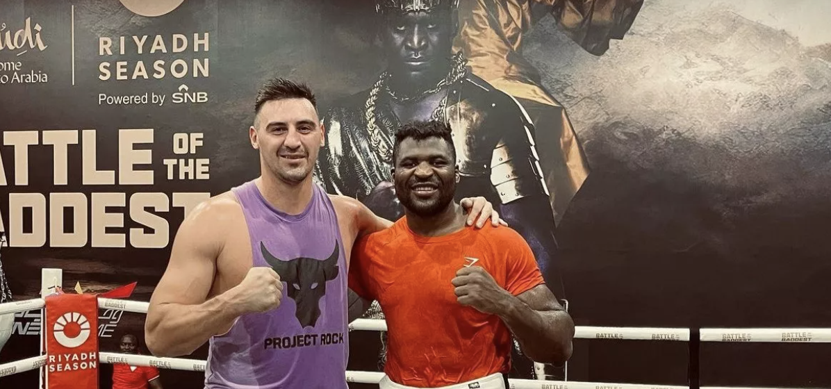 Непереможний український боксер відмовився від бою з росіянином за космічний гонорар