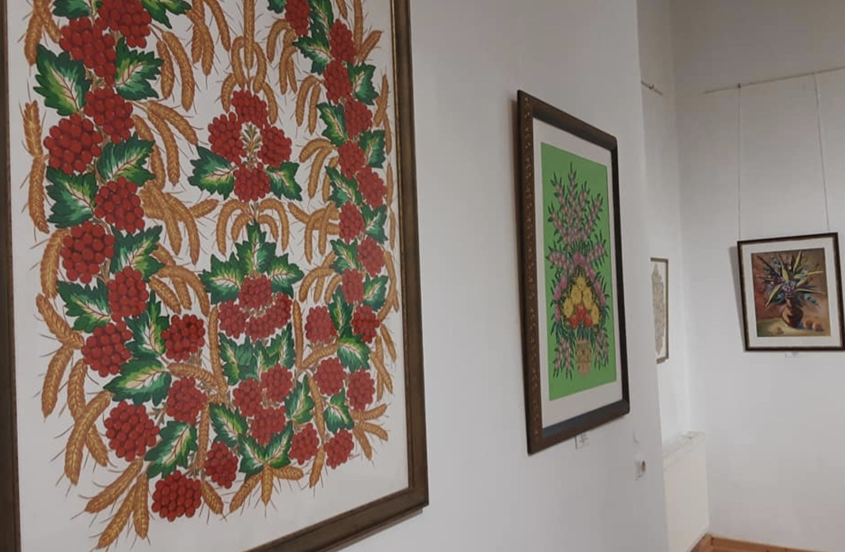 У Франківську відкрили виставку до 90-річчя художниці Параски Хоми