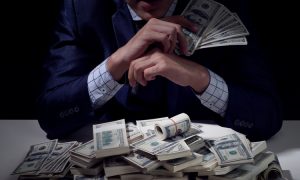 Податкова розкрила дані про бізнес українців за кордоном