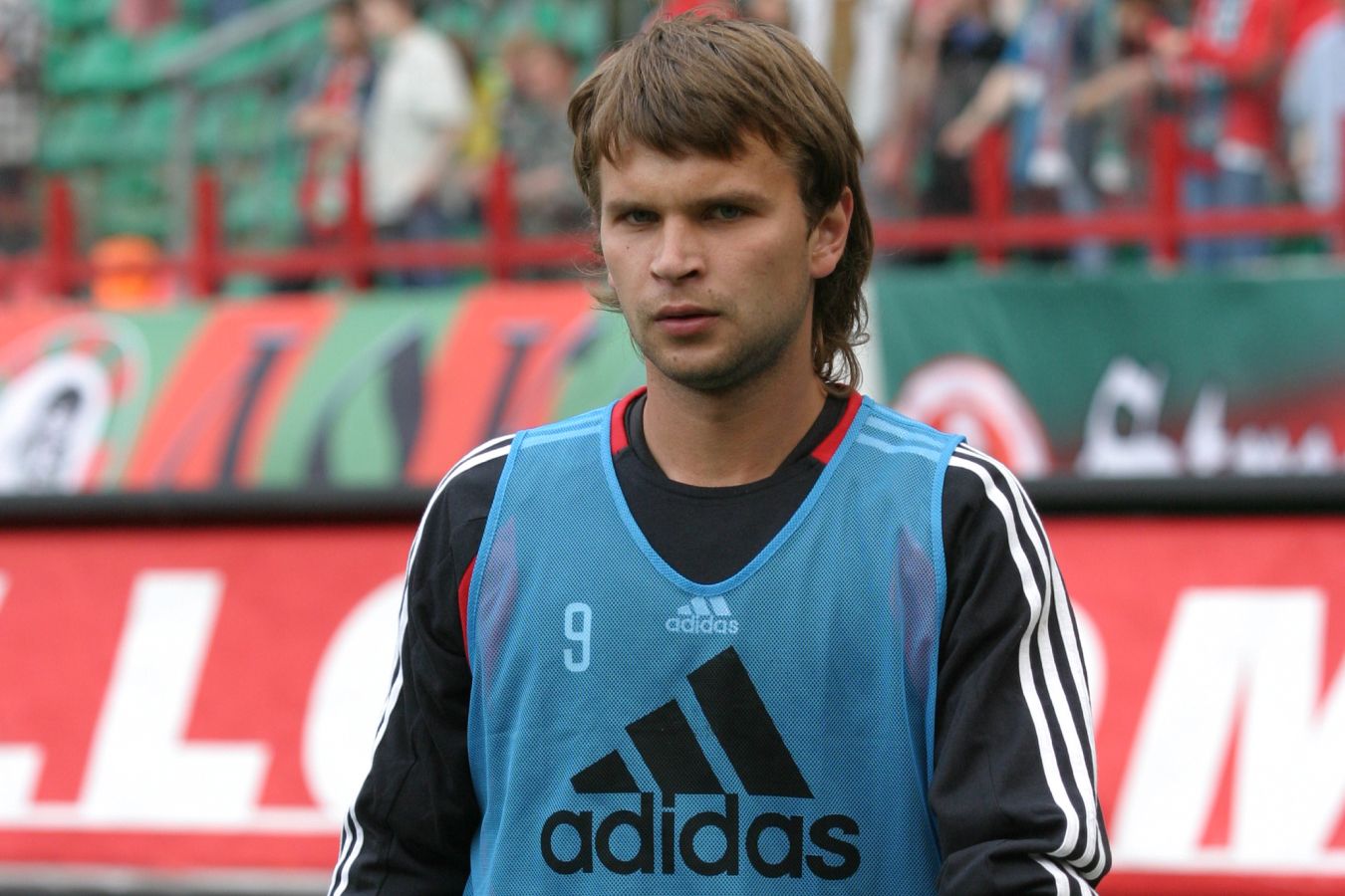 Робив закладки. Ексзахисника збірної рф з футболу затримали з півкіло мефедрону