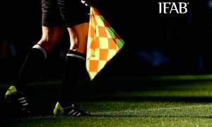 У правилах футболу розглядають можливість запровадження тимчасового видалення гравця за суперечки з арбітром