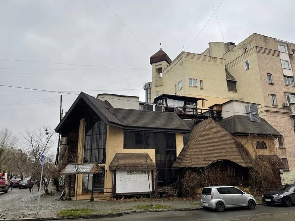 У Києві дискваліфікували переможця аукціону за культовий ресторан на Подолі
