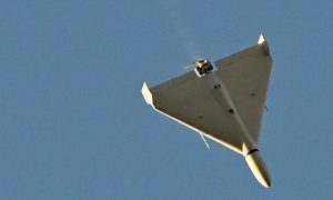 Уламки шахеда під час нічної атаки на Київ влучили у квартиру ведучого телемарафону