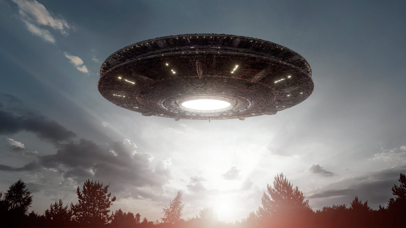 Індія підняла винищувачі через НЛО – була паралізована робота аеропорту (відео)