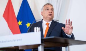 Допомога Україні у випадку вето Угорщини: в ЄС працюють над альтернативним планом, - Bloomberg