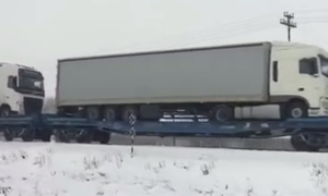 «Укрзалізниця» візьме на себе переправлення фур через польський кордон