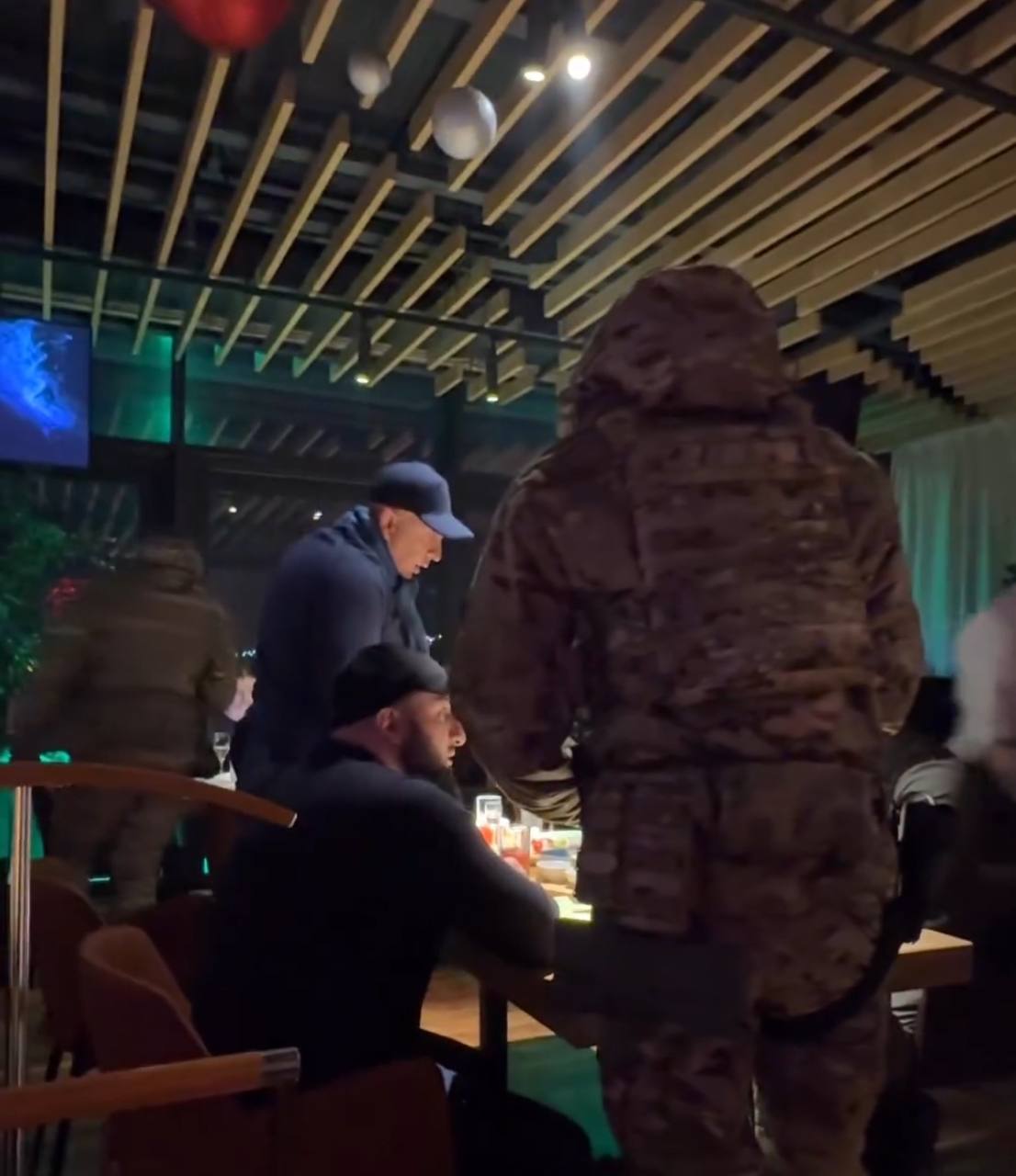 СБУ шукає злочинців у ресторанах Києва  